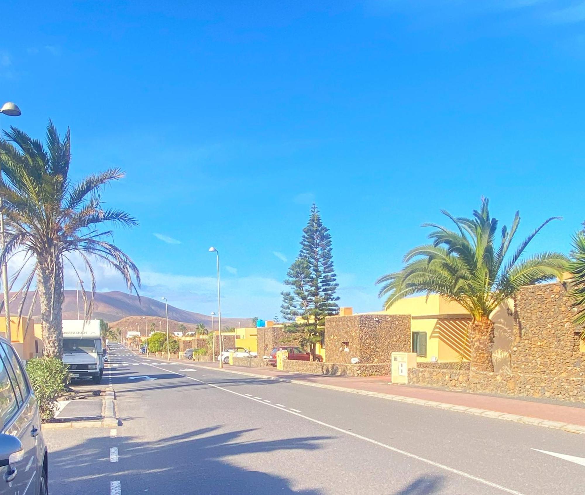 Villa Marlau Con Piscina Privada La Oliva Kültér fotó